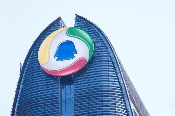 朋友的QQ号莫名其妙的多出了个关联账号，查看安全中心没有陌生设备登录。怎么回事？